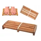 Tradičný drevený masážny prístroj na chodidlá