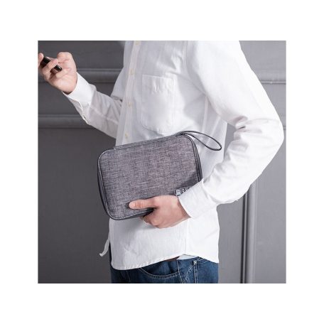 Organizér s nastaviteľnými priehradkami na káble a nabíjačku - 24 x 17 x 3 cm