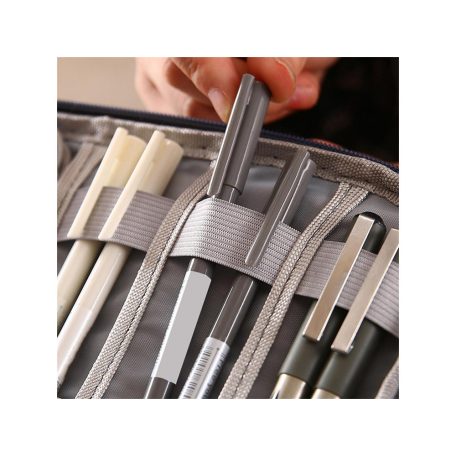 Organizér s nastaviteľnými priehradkami na káble a nabíjačku - 24 x 17 x 3 cm