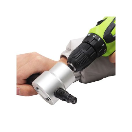 Nástavec do vŕtačky na rezanie plechu