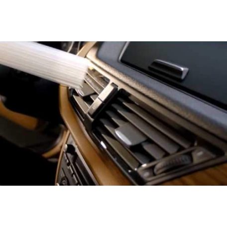 Čistiaca hlavica nastaviteľná na vysávač, ktorý sa zmestí do najmenších priestorov