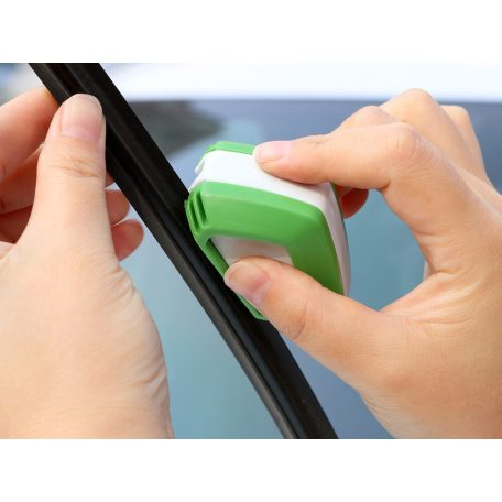 Renovátor a čistič gumičiek stieračov