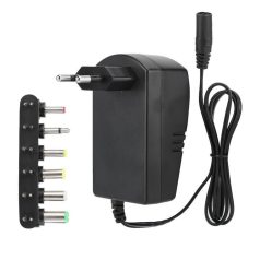   Napájací zdroj s nastaviteľným napätím so 6 rôznymi konektormi - 30W 100/240V 