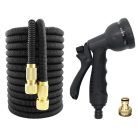 15 metrová postrekovacia hadica s hlavicou postrekovača v čiernej farbe