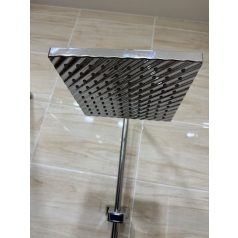 Hranatý medený sprchový set s batériou - farba chróm