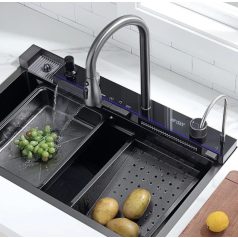   Elegantný multifunkčný kuchynský drez Boston z nehrdzavejúcej ocele s dvojitým kohútikom, umývačkou pohárou, LED displejom a doskou na krájanie - 76 cm x 45 cm