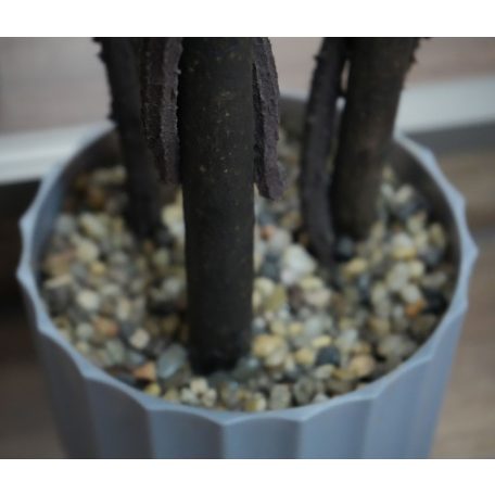 Umelý krušpán v tvare gule s kvetináčom - 3 guličkový