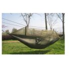 Hojdacia sieť s moskytiérou v zelenej farbe v praktickom držiaku 260 cm x 140 cm s príslušenstvom