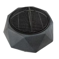   Exterierový moderný gril a ohnisko v tvare diamantu s mriežkovou strechou