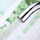 LED displejová batéria s okamžitým ohrievačom vody so sprchovou hlavicou v bielej farbe - 3000W