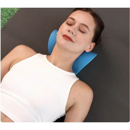 Korekčný vankúš na natiahnutie krku a chrbtice